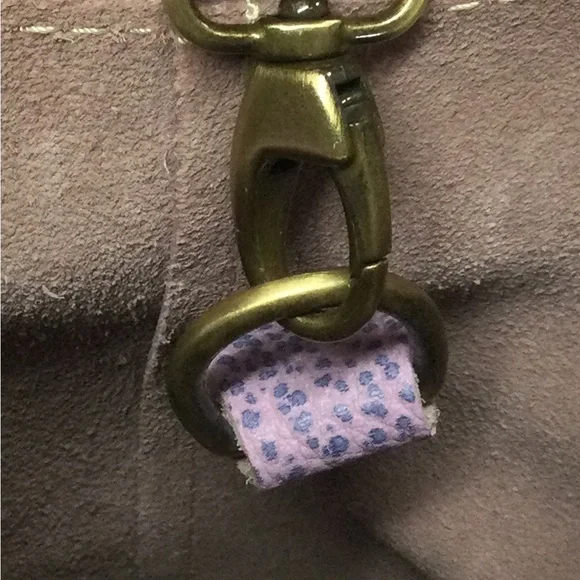 Portland Leather Goods Medium Crossbody Bag. Lilac - Picture 6 of 15